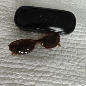Gucci Brown Sunglasses with Case